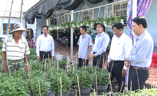 Chuẩn bị chu đáo để nhân dân vui đón Tết