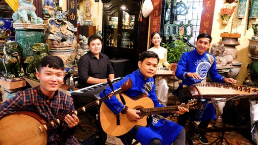 Giữ gìn di sản qua “Một thoáng dân ca”