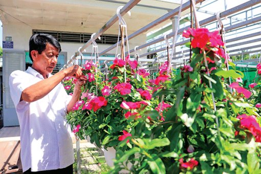 Nhộn nhịp làng nghề