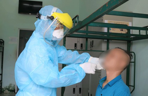 Cần Thơ truy vết, lấy mẫu xét nghiệm F1, F2 ngay trong đêm 30 Tết