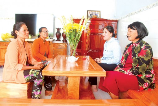 “Quới nhân” của phụ nữ nghèo 