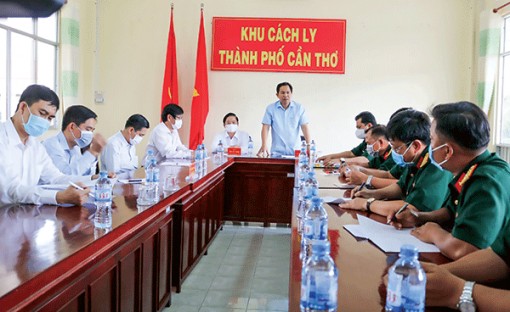 Chống dịch COVID-19 xuyên Tết