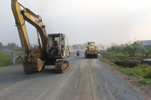 Nỗ lực để đưa công trình nâng cấp tỉnh lộ 922 
vào sử dụng