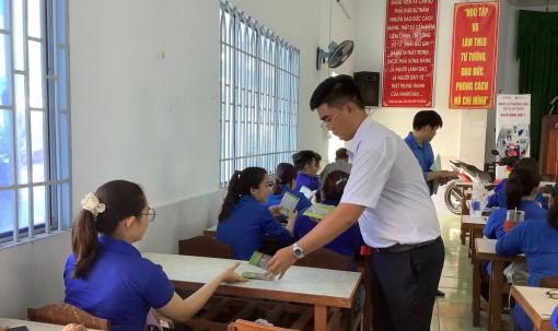 Phát huy vai trò thanh niên giữ gìn trật tự an toàn giao thông