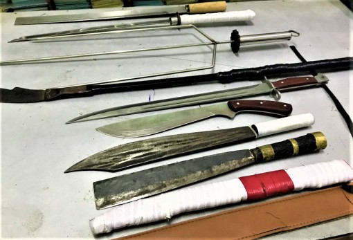 Cà Mau: Thu giữ nhiều hung khí nguy hiểm trong phòng trọ