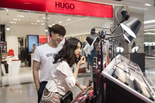 Chọn quà vừa đúng vừa trúng, vừa chuẩn như “bạn trai người ta”