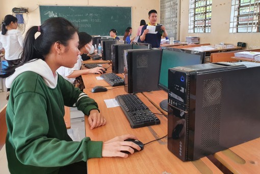 Trường Cao đẳng Cần Thơ

khởi động tuyển sinh 2021
