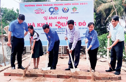 Tình nguyện vì cộng đồng