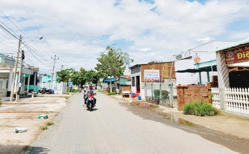 កសាង​ជន​បទ​ថ្មី​កម្រិត​ខ្ពស់​