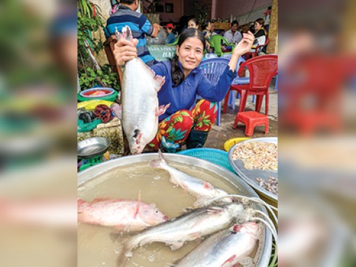 Cơm với cá

như má với con!