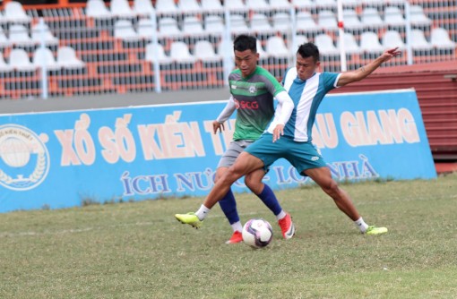 Đội Cần Thơ ra quân quyết thắng