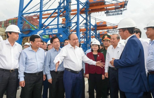 Tập trung phát triển cảng Cái Mép - Thị Vải ngang tầm khu vực vào năm 2030