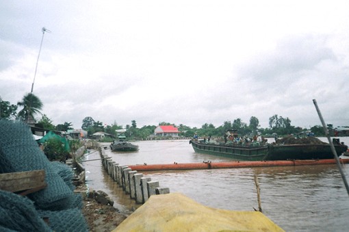 Vĩnh Long chú trọng phòng, chống sạt lở bờ sông