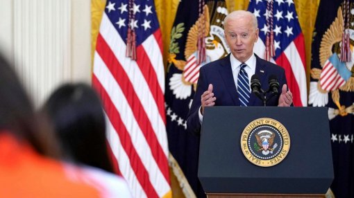 Ông Biden quyết không để Trung Quốc vượt Mỹ