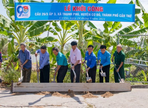 Nhiều công trình thanh niên góp phần bảo đảm an toàn giao thông