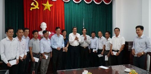 Lãnh đạo thành phố chúc Tết Chôl Chnăm Thmây cán bộ, phóng viên Báo Cần Thơ Khmer ngữ