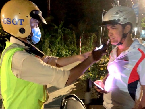 Kiên quyết xử phạt các trường hợp vi phạm Luật Giao thông đường bộ