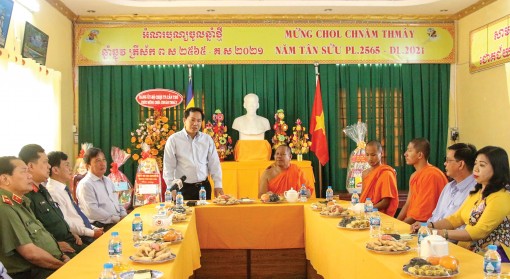 Lãnh đạo thành phố chúc Tết

Cổ truyền Chôl Chnăm Thmây