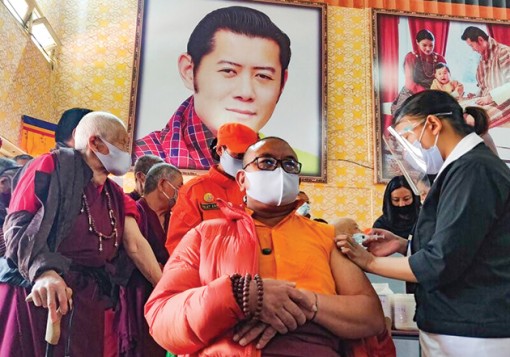 Bhutan tiêm vaccine “thần tốc”