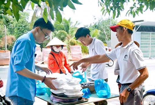 Thiền và thiện nguyện