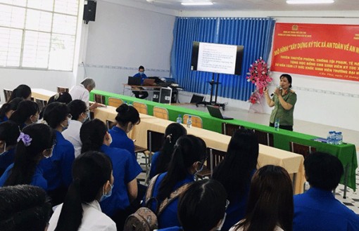 Triển khai mô hình Ký túc xá an toàn về an ninh trật tự