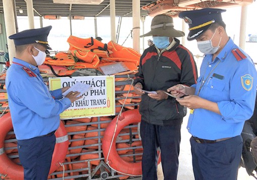 Tăng cường lực lượng phối hợp bảo đảm an toàn giao thông dịp Lễ 30-4 và Quốc tế Lao động 1-5