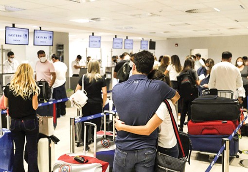 Người giàu Mỹ Latinh đổ xô đến Mỹ tìm kiếm vaccine