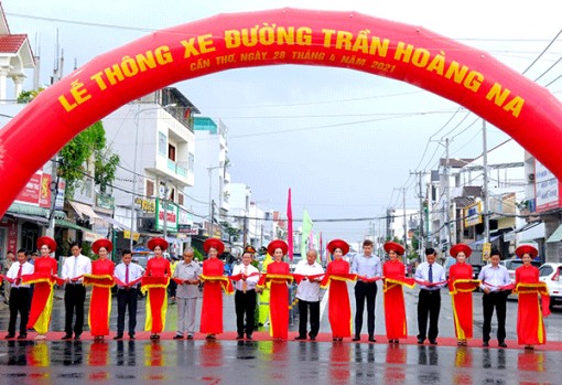Thông xe đường Trần Hoàng Na