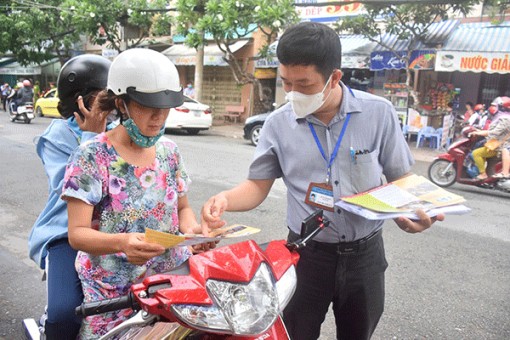 Tuyên truyền an toàn giao thông trong các trường THPT