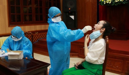 Hà Nam khởi tố vụ án; kỷ luật 3 cán bộ liên quan ổ dịch COVID-19