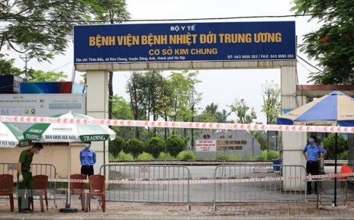 Bài học đắt giá từ những "lỗ hổng" trong phòng chống dịch COVID-19