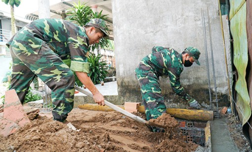 Tham gia tổ chức Tết Quân Dân với tổng số tiền hơn 1.000 tỉ đồng
