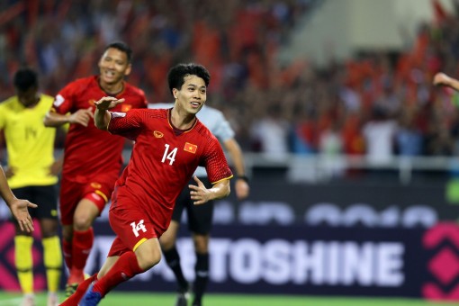 Chơi tấn công ở World Cup