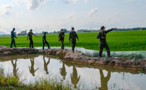 Xây thành lũy ngăn chặn dịch ở biên giới An Giang