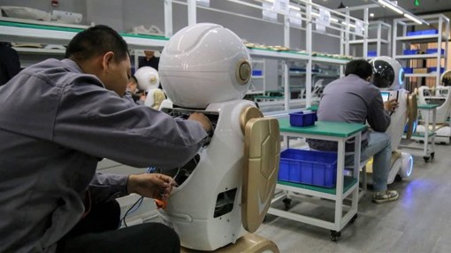 Trung Quốc chiêu mộ nhân tài công nghệ