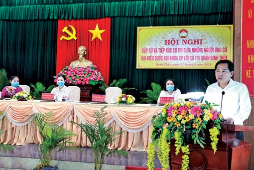 Cam kết tận tâm, tận lực, phát huy tốt vai trò của người đại biểu nhân dân