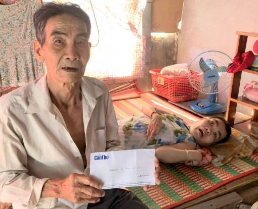 Bạn đọc Báo Cần Thơ gởi tiền giúp ông Trần Minh Hải