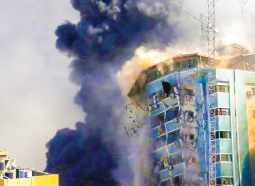 Nhà riêng của thủ lĩnh Hamas

ở Gaza trúng không kích