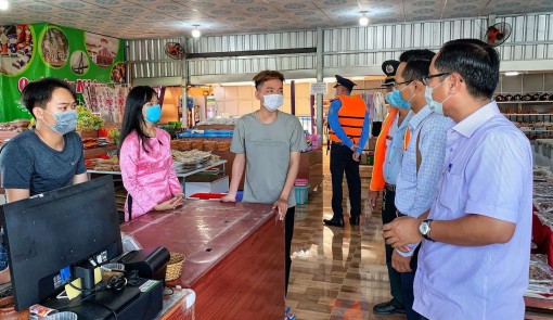 Tăng cường kiểm tra phòng, chống dịch COVID-19 tại các điểm hoạt động du lịch