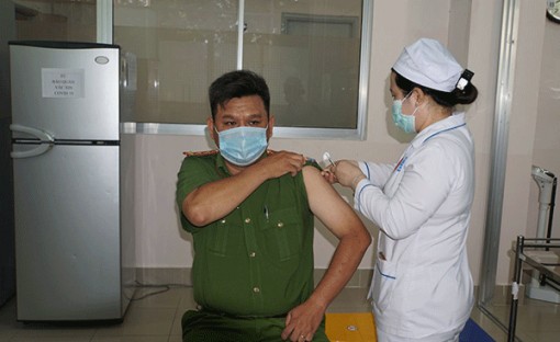 Bộ Y tế phân bổ cho Cần Thơ 13.410 liều vaccine