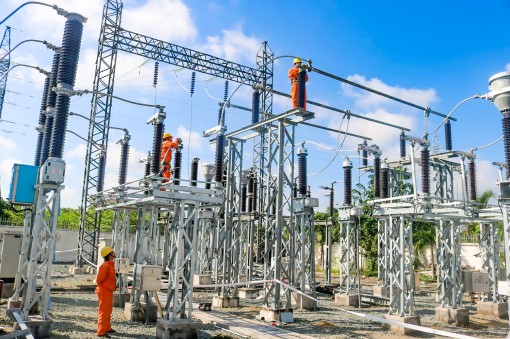 Chủ động phương án đảm bảo an toàn điện trong mùa mưa bão