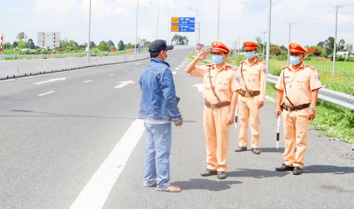 Xử lý nghiêm tình trạng vi phạm về nồng độ cồn và ma túy