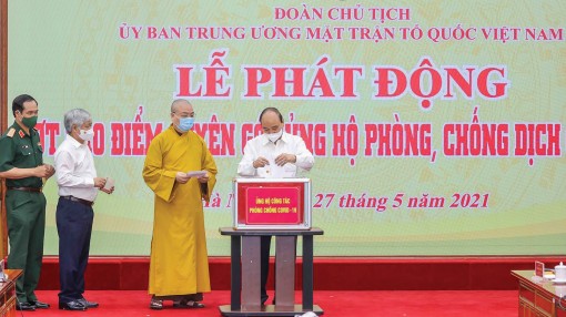 Phát động đợt cao điểm quyên góp ủng hộ phòng, chống dịch COVID-19