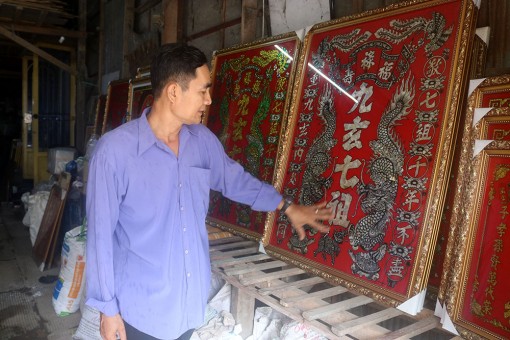 Thăng trầm làng nghề tranh kiếng Chợ Mới