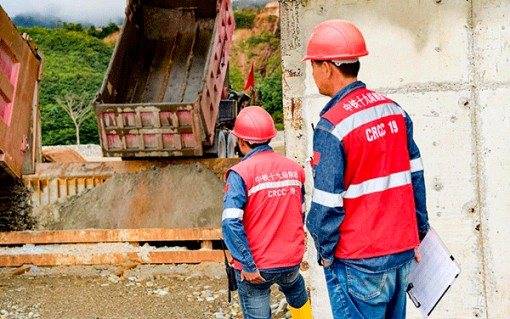 Trung Quốc “lùng sục” đất hiếm khắp nơi