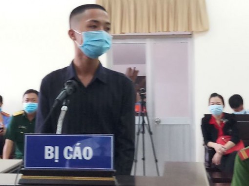 Trốn thi hành nghĩa vụ quân sự, lãnh 15 tháng tù giam