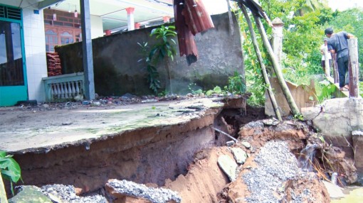 Nhiều công trình khắc phục sạt lở cần thêm nguồn kinh phí