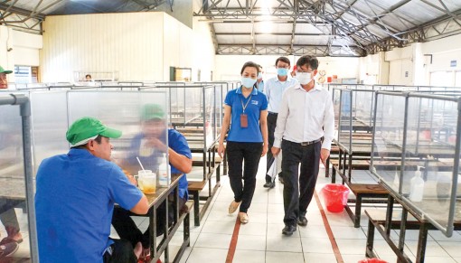 Ngăn COVID-19 xâm nhập thành phố