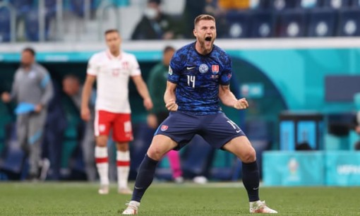 "Đại bàng trắng" sa "lưới" Slovakia