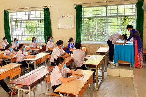 Trong trường hợp cần thiết, sẽ tính toán lại nhân sự để đảm bảo tổ chức Kỳ thi tốt nghiệp THPT năm 2021 thành công